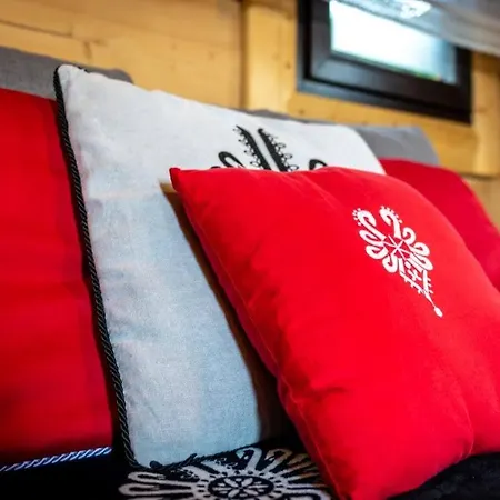 Goralskie Hawran I Muran Z Jacuzzi * 부코비나 타트잔스카