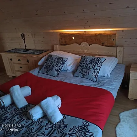 Goralskie Hawran I Muran Z Jacuzzi Horská chata *