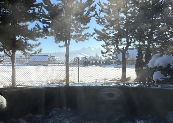 בקתה Goralskie Hawran I Muran Z Jacuzzi בוקוווינה טטז'אנסקה