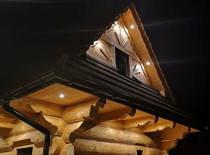 בקתה Goralskie Hawran I Muran Z Jacuzzi בוקוווינה טטז'אנסקה